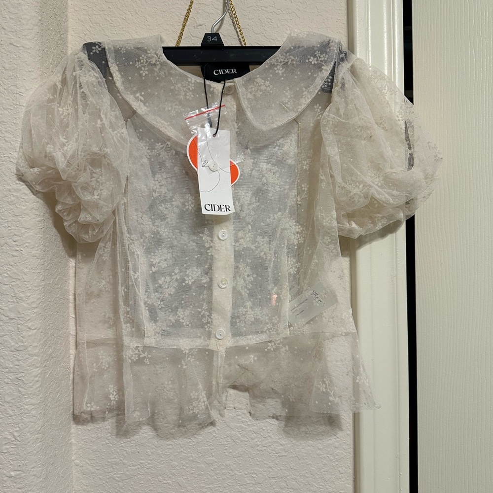 Cider - MESH ROUND NECKLINE FLORAL RUFFLE SHORT SLEEVE TOP
